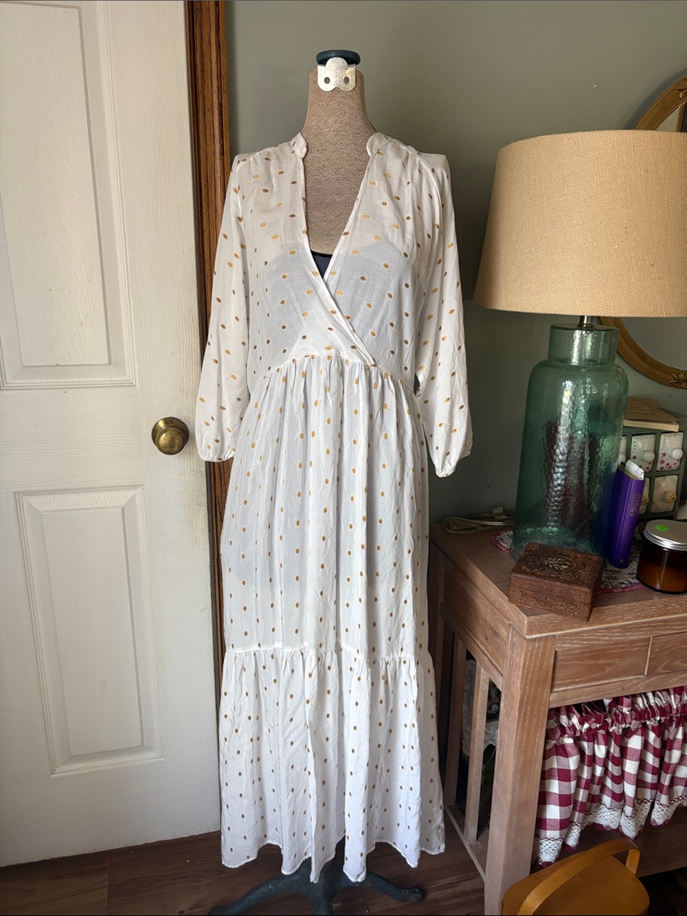 ANTHROPOLOGIE White gold polka dot dress